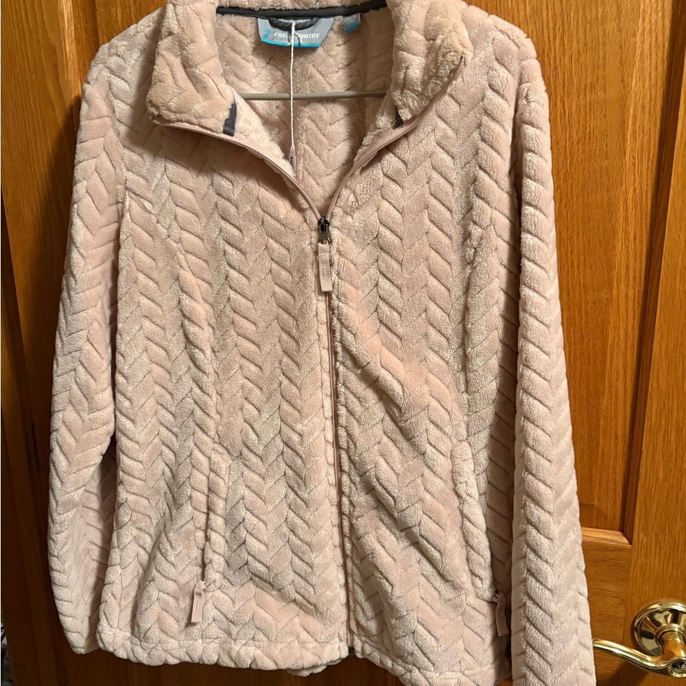 Free Country Women's Soft Pink Teddy Jacket - Picture 1 of 7